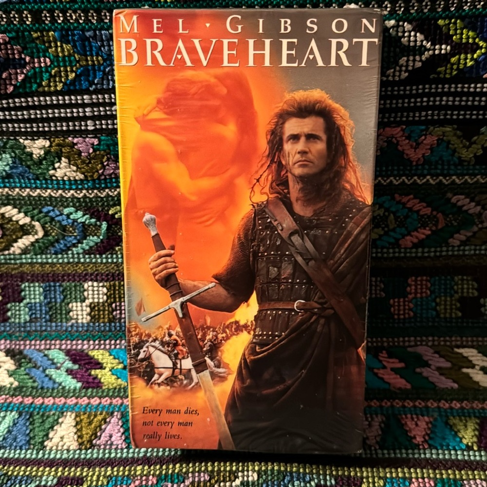 📼 BRAVEHEART starring Mel Gibson on VHS. Unopened, factory sealed. Excellent 🍿